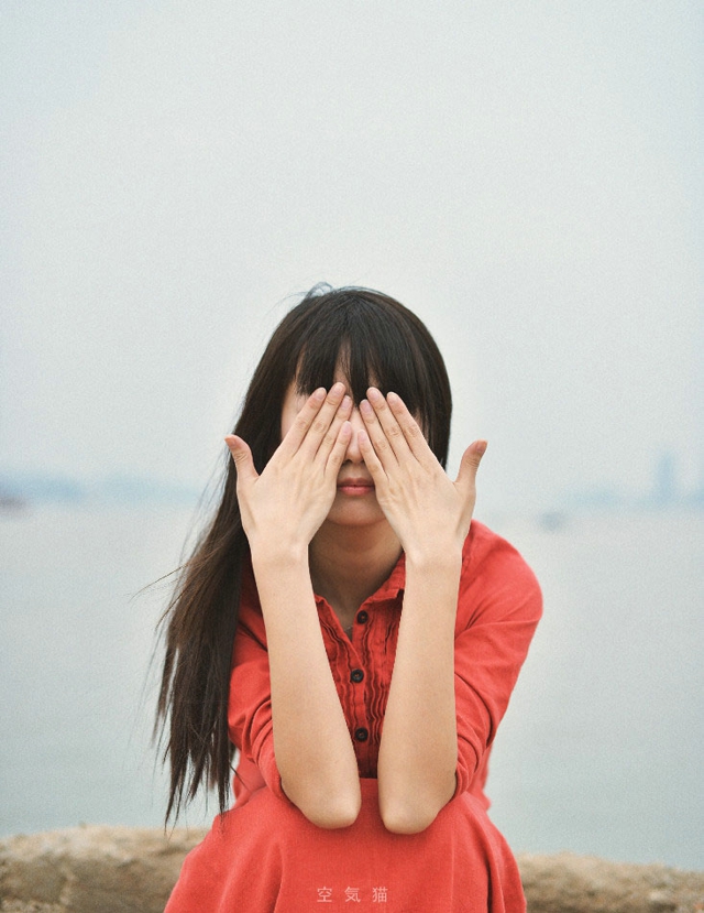 梓渝的抽象舞蹈和“梓渝摇”等早期热门梗有什么关联?