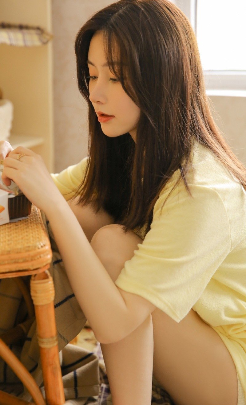 杨紫《玉兰花开君再来》路透造型被赞“贵气”!但搭档欧豪,令人担忧