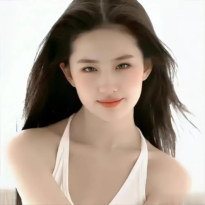 十几岁出演仙剑奇侠传赵灵儿，凭灵动纯粹的演技封神初代仙侠女主。