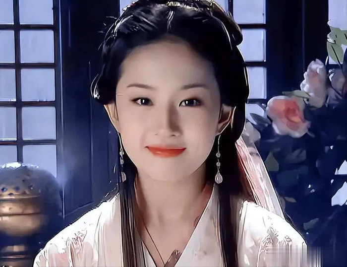 这些年全网几乎扒不出她的新恋情，一心专注自己的生活和事业节奏。