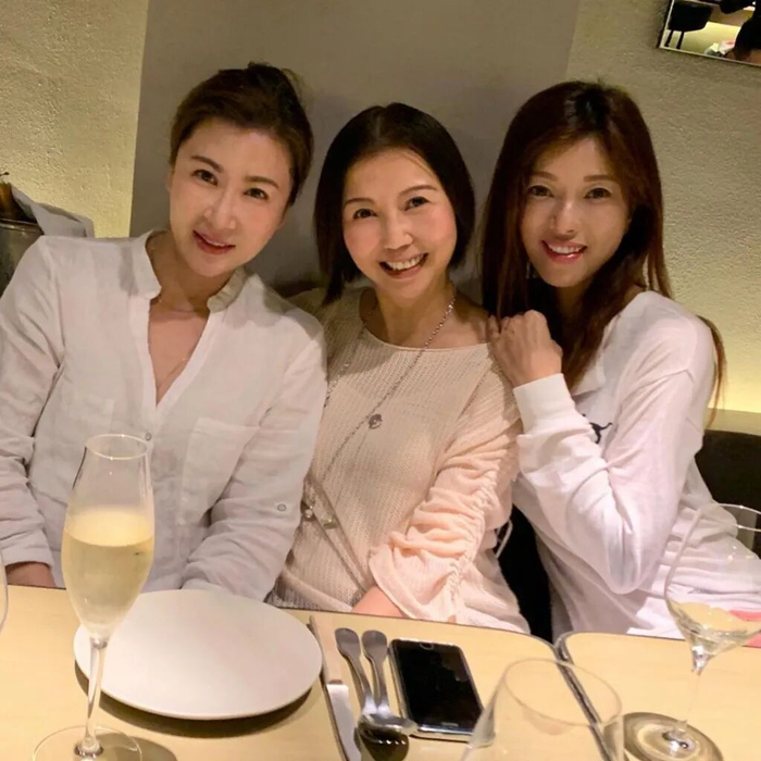 吴雪雯冻龄外貌惊艳网民，获封「美魔女」典范。